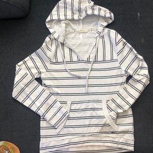 Roxy Hooded Top